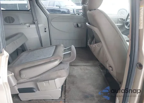 2005 Chrysler Town & Country Touring из США, поврежденный, VIN 2C4GP54L25R444974